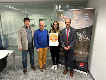 De gauche à droite : Dr Felix Walter, médecin-chef, Stefan Rehmann, psychologue, Biljana Vilic, infirmière spécialisée, Dr Hugo Burgener, directeur